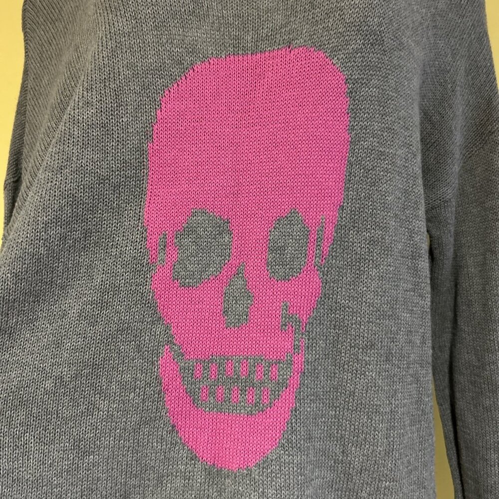 Pink Pineapple Cotton Skull Gray Sweater Size Medium Goth Cottage Fairy $118 - Picture 2 of 12